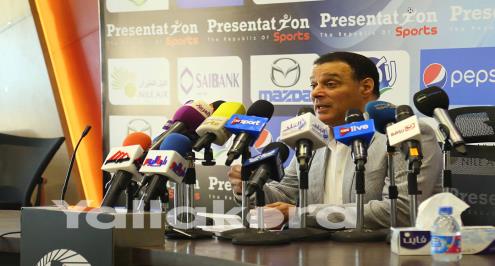 عبد الفتاح: أرى شيئًا خفيًا ضد التحكيم.. مستعد للمناظرة وأطالب الحكام بالقسوة